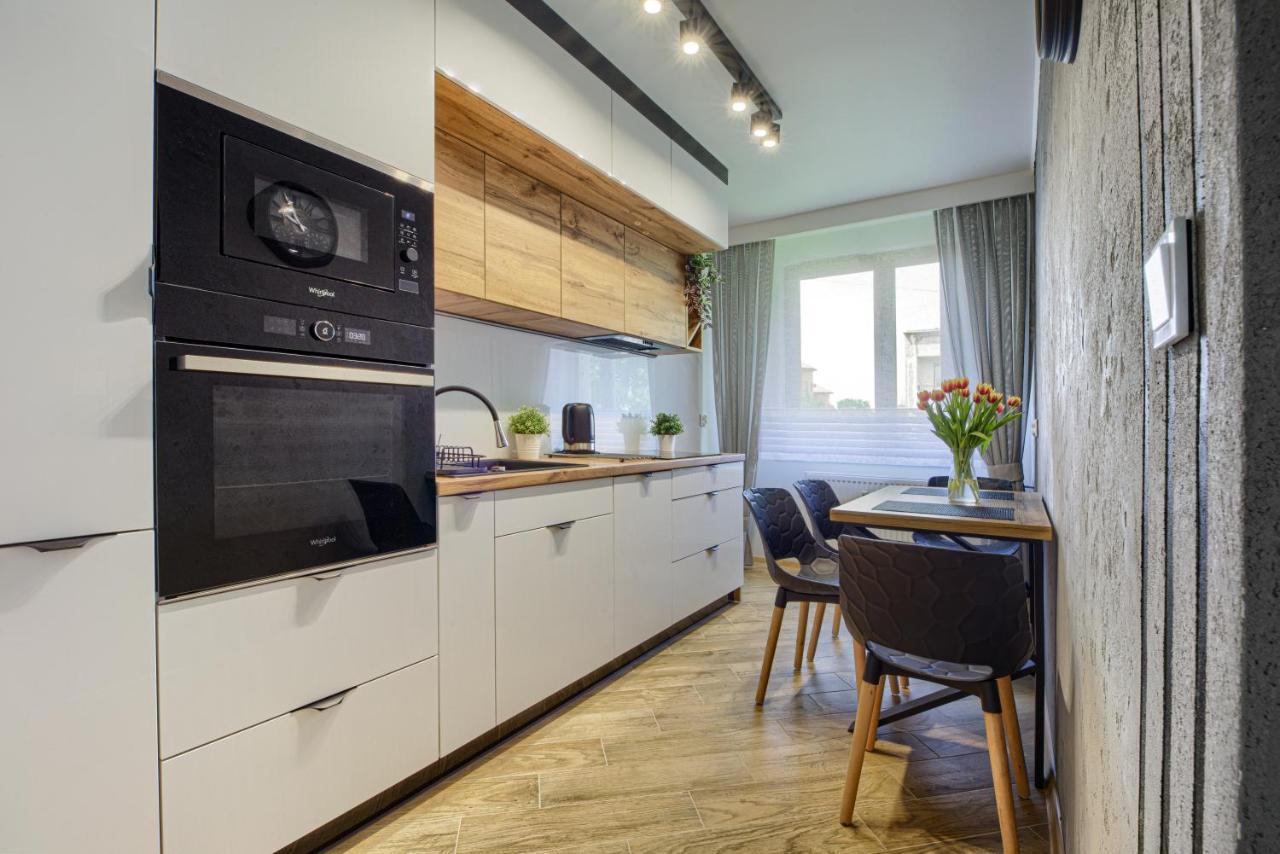 Dwudziestolecie Apartment